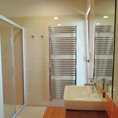 Three-bedroom Holiday In Vakantiehuis *